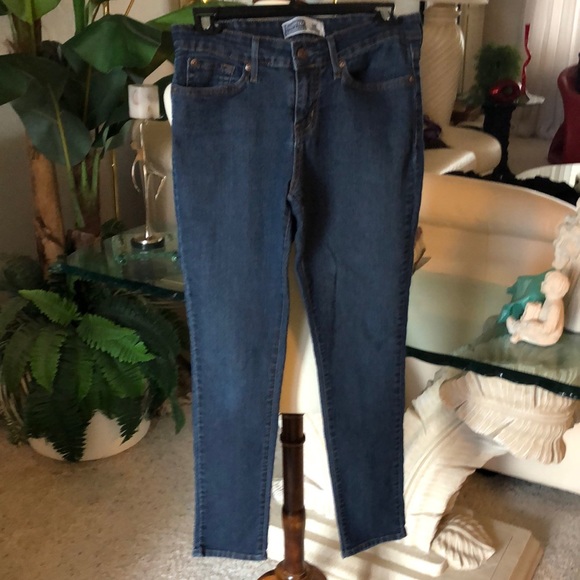 Signature by Levi Strauss Jeans Sz 6 Levi Signature Jeans Mid Rise